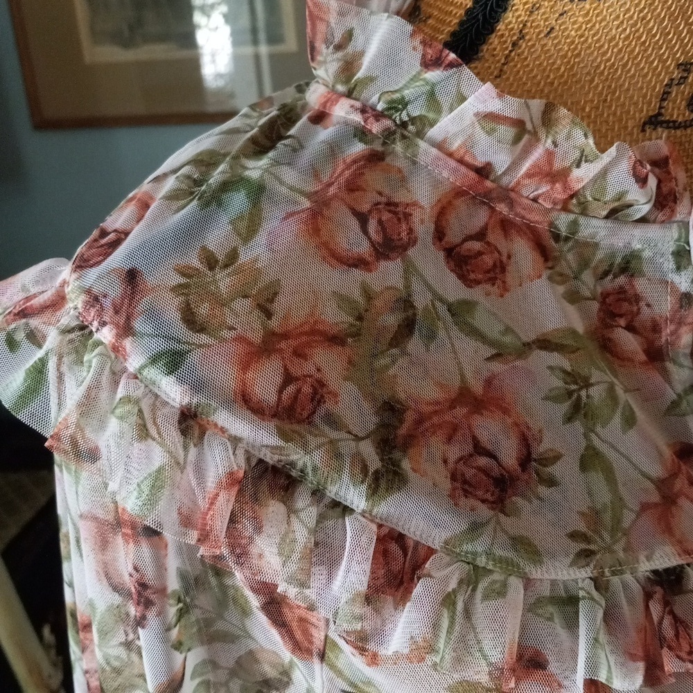 INC International Concepts Pink Rose Floral Chiffon Ruffle Smocked Blouse Small - Picture 4 of 15